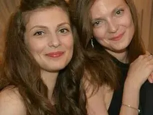 УАУ! Вижте какво яко гадже е сестрата на синоптичката Нора Шопова (СНИМКИ)