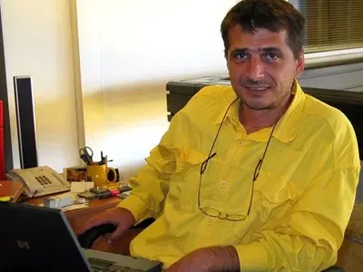 Заплашиха с бомба бившия мъж на Ани Салич! Ето кой сложи взрив на покрива на закусвалнята му (+Причините)