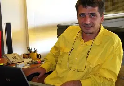 Заплашиха с бомба бившия мъж на Ани Салич! Ето кой сложи взрив на покрива на закусвалнята му (+Причините)