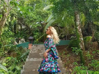 Зейнеб почива на Сейшелите