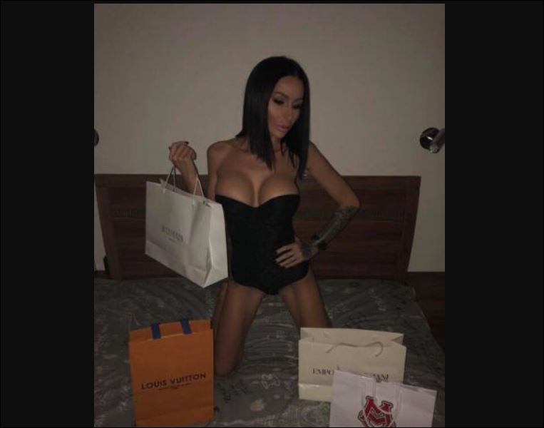 Деси Фотосесията с подаръци за 10 бона