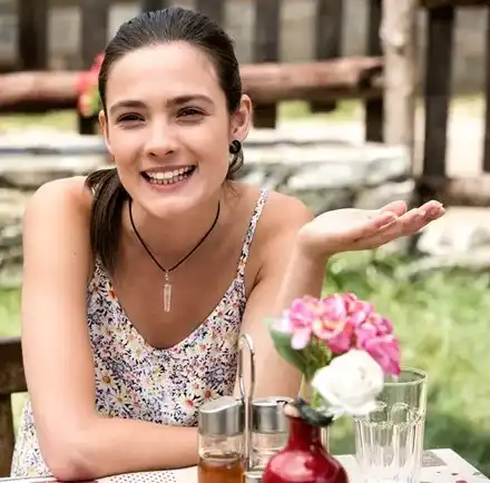 Ана от „Скъпи наследници“ остава сирак на 13 години