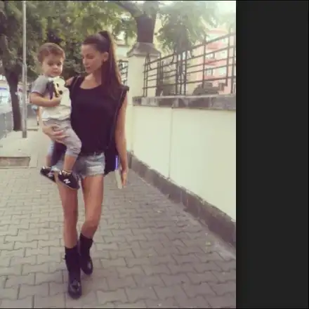 Диляна Попова на Малдивите с Борил