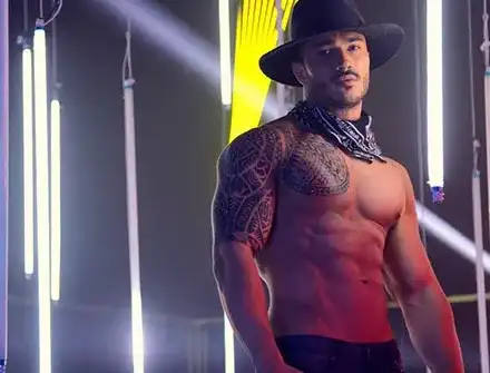 Галин: Собственик на заведение ми предложи тройка с приятелката му! Певецът имал връзка с много известна жена