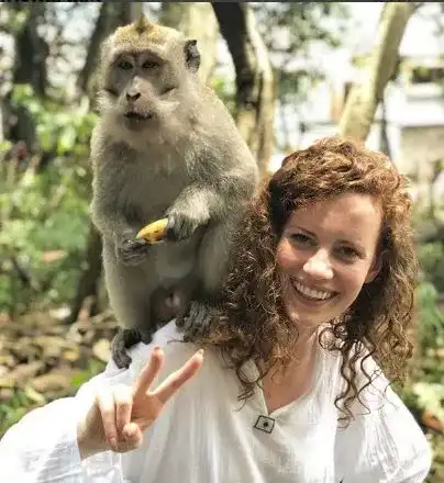 Гери Малкоданска разпуска в Бали за 10 бона