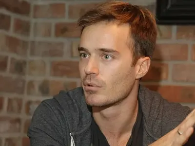 И Ники Илиев отиде в Нова! Любимецът на Би Ти Ви снима при конкуренцията „Полицаите от края на града”