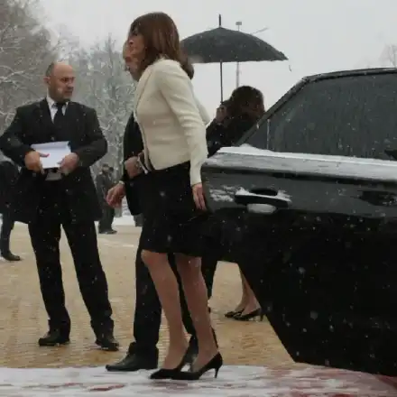 Истината за екшъна с Деси Радева: Насочиха пистолет срещу жената на преиздента! (Подробности)