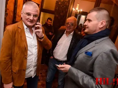 Кубрат Пулев в ново амплоа - бърка Галактически сладолед с боксови ръкавици (Снимки)