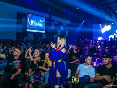 Куп ВИП-ове уважиха грандиозните 359 хип-хоп награди (СНИМКИ)