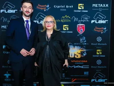 Куп ВИП-ове уважиха грандиозните 359 хип-хоп награди (СНИМКИ)