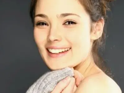 Лорина Камбурова на косъм от инцидент със самолет (Подробности)