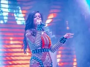 Мистерия! Къде е коремът на бременната Преслава?