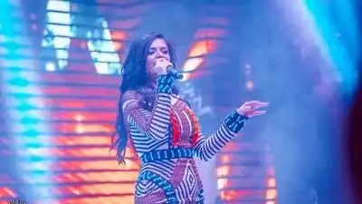 Мистерия! Къде е коремът на бременната Преслава?