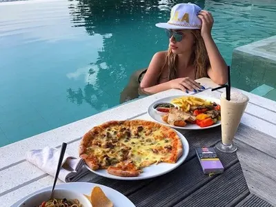 Не е за вярване колко е огромна! Гери-Никол развя МОЩНА дупара за Св. Валентин (Потрес фото)