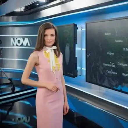 Нора Шопова била сервитьорка в Студентски град (ШОК ФОТО)