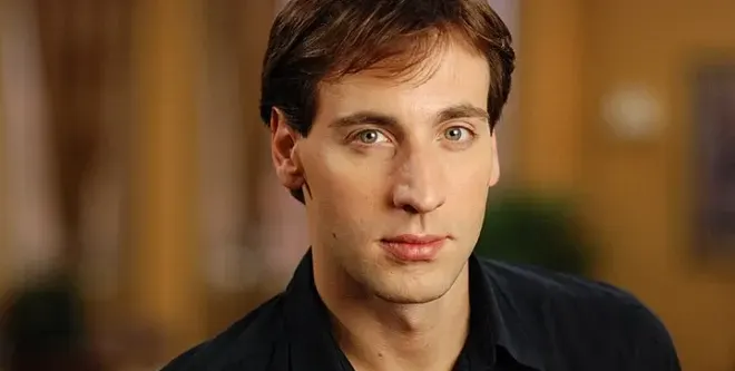 Първо в HotArena! Актьорът Любо Ковачев разделен с жена си?