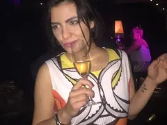 Пияната Деси Цонева се бъзика със Сашка Васева по телефона + връща ли се в БНТ?