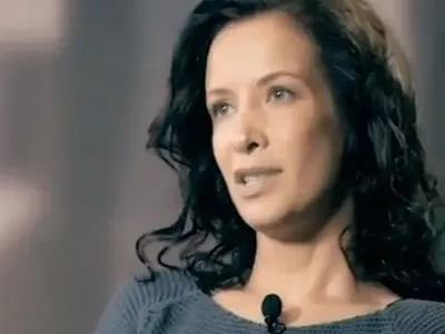 Ревнив вкарва куршуми на Яна Маринова