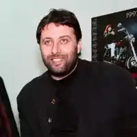 Синът на Карамански харчи милионите в САЩ! (СНИМКИ)