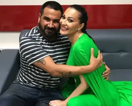 Сръбски певици се хванаха за гушите заради Азис