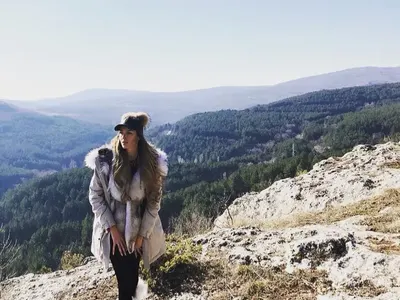 Тамара с грозния нос стана анорексичка! Свекървата Катя Роуз се грижи за здравето на „Мис България“