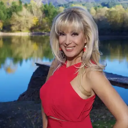 Тони Дачева черпи за РД след тежко заболяване (Певицата пребори сериозна болест)