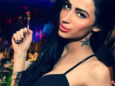 Трагично загиналата красавица Асиана Митева била жената на Дъмпела (Подробности)