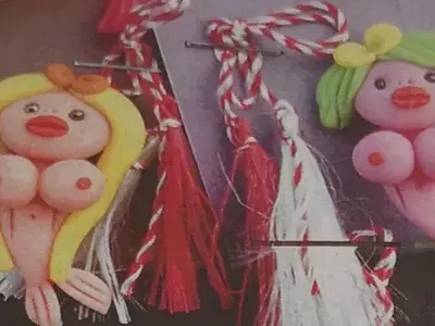 Връх на кича! Русалки с напомпани гърди и джуки заляха сергиите за Баба Марта