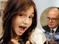 Бащата на Крисия скъса договора със Слави