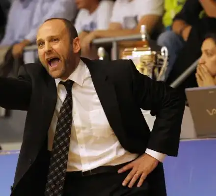 Закопчаха Тити Папазов