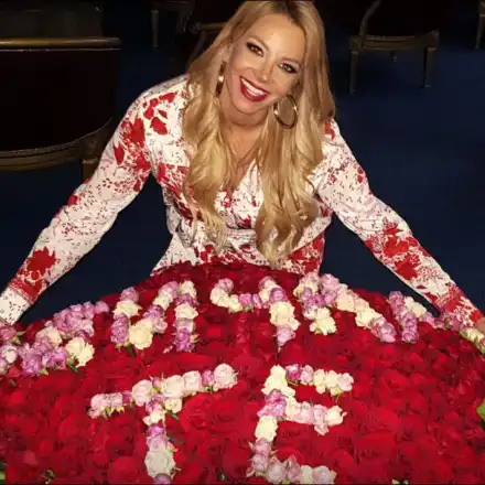 101 рози за ЧРД на Емилия