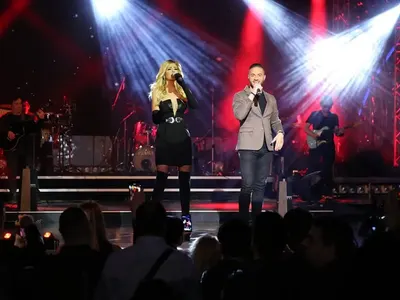 Анелия събра куп звезди на промоцията на албума си (Гери-Никол и Преслава я аплодираха бурно - Снимки)