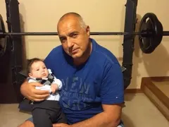 Бойко става дядо за втори път