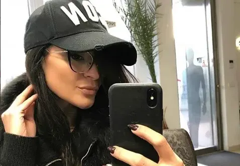 Бременната Преслава яхна порше за 200 бона – подарък от Павел Лазаров (Подробности)