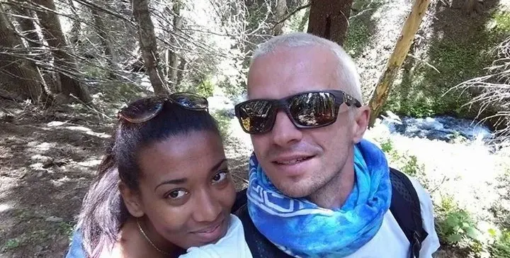 Део предложил брак на жена си върху наакан памперс