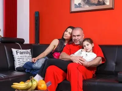 Фитнес икона в сблъсък със свински крачета