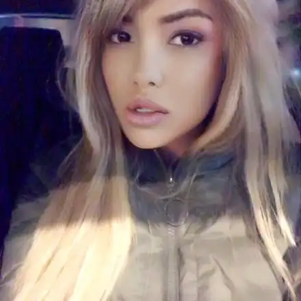 Фолк дивата Адриана заприлича на Джей Ло, след поредната доза пластики