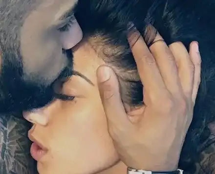 Гери Райчевска цъфна без дрехи в новия клип на гаджето си (ГОРЕЩО ВИДЕО)