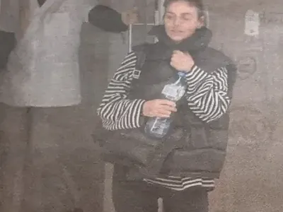 Жената на Бербатов си опъва лицето