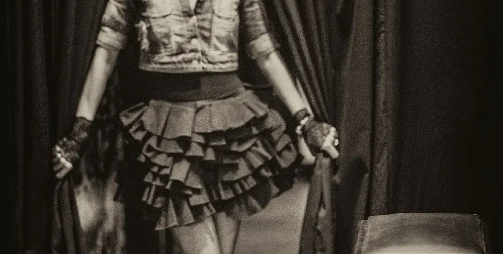 Жената на Краси Радков чезне покрай развода!