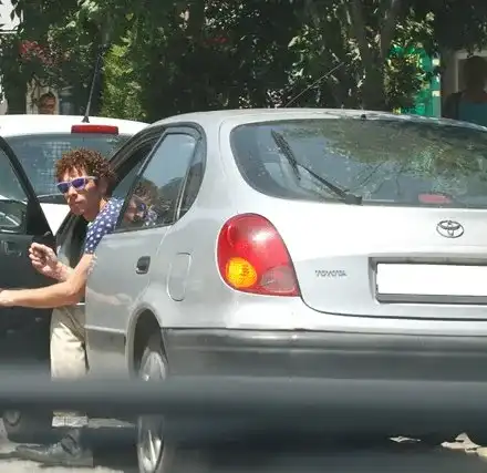 Колата на Явор Бахаров обсебена от лош дух, актьорът я продава за 2500 лв.