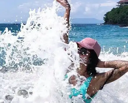 Мис Силикон Виктория Петрова смени ММА боеца с ново гадже (Вижте къде я заведе ФОТО)