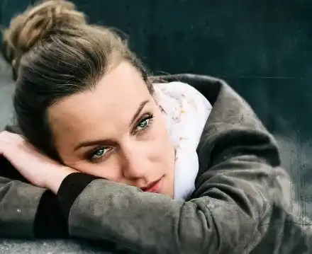 Наталия от „Откраднат живот”  се сгоди в Нова Зеландия