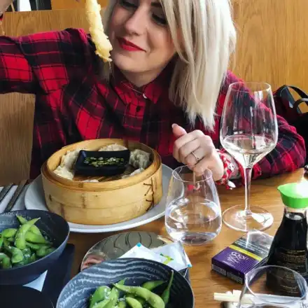 Поли Генова с нова философия за здраве и красота: източна диета и положително мислене