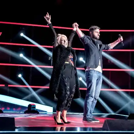 Поли Генова се завърна в „Гласът на България“