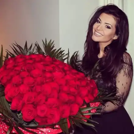 Преслава със 101 рози от Павел