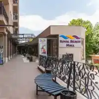 Роял Бийч Мол е горещата модна дестинация на лято 2018