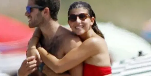 Внучката на царя заживя с ливанец