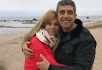 Деси Банова отказала 100 бона на „Плейбой“, Плевнелиев не й дал да се снима! След което изданието фалира