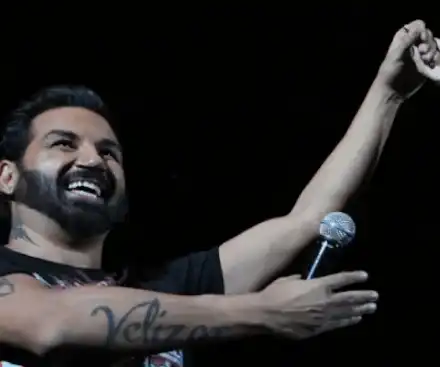 20 бона лапа Азис! Ромският славей не сваля и лев от хонорара си